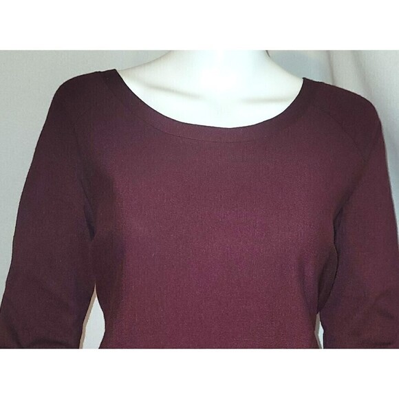 NWOT - Neiman Marcus "Tailed" or Hi/Lo Sweater - Size S - Picture 5 of 11